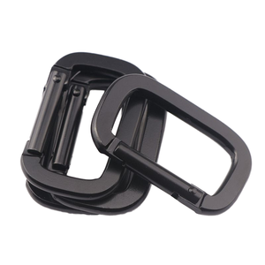 Mosquetón Rectangular de Aleación de Aluminio Negro Mate de 54x33mm, Grueso y Plano, para Colgar Bolsas, Venta al por Mayor - Product Image 2