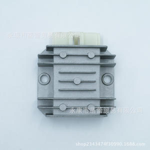 Refrigeradores para Vehículos Todoterreno, Rectificadores Premium para Viajes de Aventura - Product Image 1