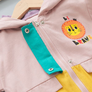 Vêtements pour bébés en gros : Blousons à capuche unis, Manteaux en satin rose pour filles - Product Image 2