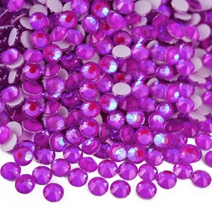 โอเลีย ขายส่ง คริสตัลติดเสื้อผ้าแบบรีดร้อน สีสันสดใส กาวเหนียวแน่น แพ็คใหญ่ คริสตัลแบบฮอตฟิกซ์ สำหรับตกแต่งชุดเต้นรำ - Product Image 5