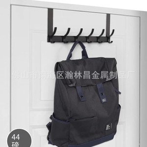 Perchero para colgar sobre la puerta con 5 ganchos, organizador colgante negro para ropa y bolsos, diseño silencioso que no daña. - Product Image 3