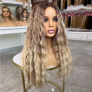 Perruque en cheveux humains 13x4 HD Lace avec mèches pour femmes blanches, cheveux vierges russes blond platine, cuticules alignées, perruques Lace Front - Product Image 2