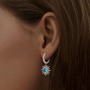 Orecchini Pendenti Vintage a Forma di Girasole con Turchese Simulato per Donne, Gioielli Eleganti e alla Moda - Product Image 2