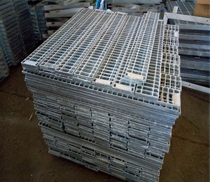 Couvercle de <span class=keywords><strong>grille</strong></span> de drainage extérieur <span class=keywords><strong>grille</strong></span> en acier galvanisé pour gouttière - Product Image 4