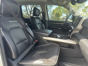 DODGE <span class=keywords><strong>RAM</strong></span> 1500 Laramie DOUBLE CABINE <span class=keywords><strong>PICK</strong></span> <span class=keywords><strong>UP</strong></span> TRUCK CAR D'OCCASION - Product Image 3