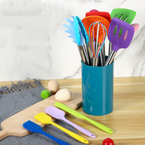 <span class=keywords><strong>Amazon</strong></span> Venta caliente 14 pcs utensilios <span class=keywords><strong>de</strong></span> <span class=keywords><strong>cocina</strong></span> <span class=keywords><strong>de</strong></span> silicona, utensilios mango <span class=keywords><strong>de</strong></span> acero inoxidable cubo - Product Image 3