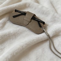 Nouvelle pochette d'été en PU pour lunettes de soleil, étui portable à suspendre au cou et sac de rangement