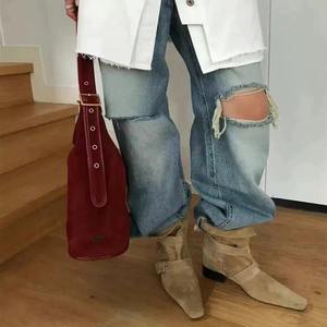 Botas de media pantorrilla para mujer 2026 de cuero genuino y ante, estilo retro, con punta cuadrada, tacón grueso, hebilla y diseño plegable 2 en 1. - Product Image 1