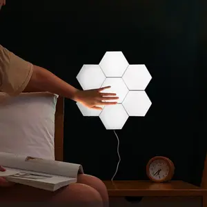 6 pièces couleur RGB sensible hexagone modulaire tactile lumière murale Led nid d'abeille tactile quantique hexagonale lumière