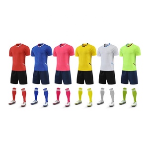 Precio de fábrica personalizado poliéster Uniformes De <span class=keywords><strong>Futbol</strong></span> cuello en V camiseta de fútbol Teamwear Kits de fútbol - Product Image 2