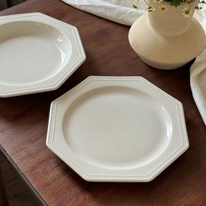 Assiettes à dîner en porcelaine <span class=keywords><strong>blanche</strong></span> de forme <span class=keywords><strong>octogonale</strong></span> gaufrée irrégulière de luxe ensembles de vaisselle en céramique européenne avec tasses à café - Product Image 6