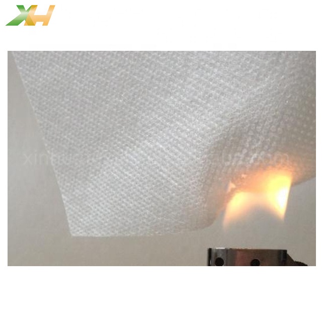 Toptan çevre dostu alev Retarda PP Spunbond Nonwoven veya sigara dokuma döşemelik kumaş ham için kullanılan kanepe yapmak