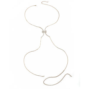 Nuova Moda all'Ingrosso: Sexy Collana con Reggiseno a Farfalla con Diamanti Lucenti per Donne Appassionate di Lusso - Product Image 6