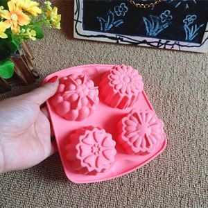 4 moules en silicone en forme de fleur pour gâteaux, idéaux pour les gâteaux de lune à la peau de glace du Festival de la Mi-Automne, moules à savon, outils de pâtisserie DIY - Product Image 4