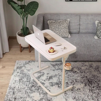 Vente en gros en usine Plateau TV de style design moderne avec hauteur réglable et angle de bureau et porte-gobelet pour le salon
