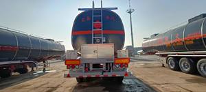 Полуприцеп-цистерна для перевозки легковоспламеняющихся жидкостей - Product Image 2