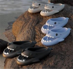 Novedades en Pantuflas <span class=keywords><strong>de</strong></span> Moda para Mujer y Hombre, <span class=keywords><strong>Chanclas</strong></span> <span class=keywords><strong>de</strong></span> Tiburón, Zapatos Casuales para el Hogar, Sandalias <span class=keywords><strong>de</strong></span> Playa Antideslizantes <span class=keywords><strong>de</strong></span> Eva - Product Image 1