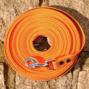 Correa de perro de seguridad antideslizante recubierta de cinta de goma personalizada de lujo con mosquetón de aluminio espacial para perros medianos y grandes - Product Image 2