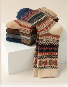 Automne Hiver Vintage Retro Trend Warm Crew Chaussettes décontractées en coton pour femme - Product Image 4