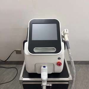 Venta al por mayor de equipos de belleza 808nm máquina láser de diodo de alta potencia mango punto de congelación depilación sin dolor - Product Image 3