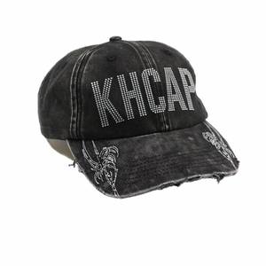 Gorras Bordadas y con Pedrería Personalizadas de Fábrica de Alta Capacidad, Gorra Ajustable de Calidad con Aspecto Desgastado, Soluciones de Gorras de Marca IP - Product Image 1