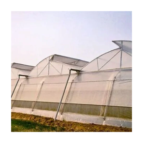 Invernadero con flujo de aire natural tipo diente de sierra para una ventilación óptima y crecimiento de cultivos que proporciona un control de temperatura eficiente y duradero. - Product Image 6