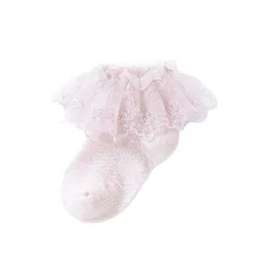 Individuelle Babykissen Prinzessin Mädchen Spitzenbaumwolle Rüschensocken weiß exquisite individuelle Verpackung