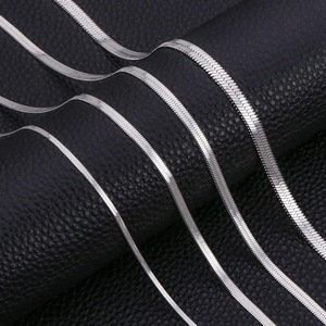 Collier ras du cou pour femme en acier inoxydable plaqué or, chaîne serpent plate à motif chevrons, bijoux fantaisie - Product Image 6