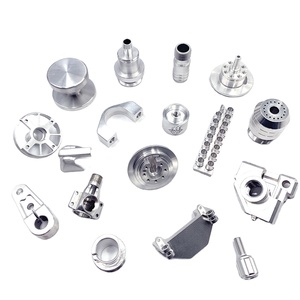 Pièces usinées sur mesure en aluminium pour accessoires de construction électrique, usinage CNC de métaux - Product Image 2