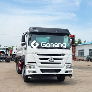 Camion-citerne à eau d'occasion Sinotruck 6x4 de 10000 à 25000 litres, dimensions du camion-citerne Howo - Product Image 2