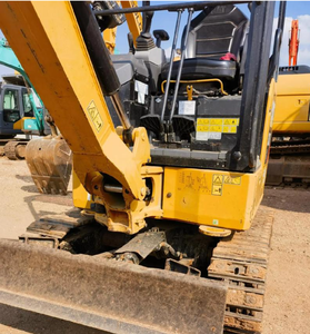 Miniexcavadora Usada Cat301.7CR para Construcción en Espacios Reducidos, Fácil Operación, 1.8t, Motor Hidráulico Caterpillar, Bomba, Caja de Cambios - Product Image 5