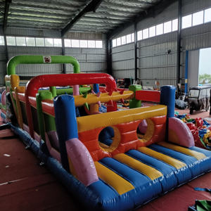 Château gonflable géant d'extérieur attrayant avec toboggan, <span class=keywords><strong>jeux</strong></span> d'obstacles, <span class=keywords><strong>jeux</strong></span> de fête <span class=keywords><strong>pour</strong></span> enfants et adultes - Product Image 4
