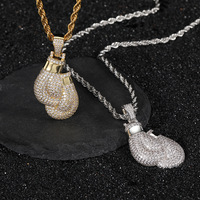Prix de gros Bijoux Hip Hop Hommes Femmes Plaqué or 18K Gants de boxe en diamant avec zircon glacé Pendentif Chaîne Collier