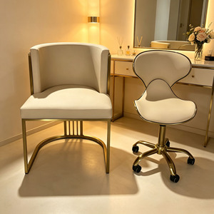 Ensemble de chaise de manucure et pédicure en cuir PU avec base dorée de luxe, tabouret de technicien de salon de manucure commercial avec roulettes - Product Image 2