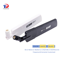 Alta ganancia 18dBi 600-6000Mhz Antena WiFi Banda ancha Lte 4G 5G Panel de goma Antena plana