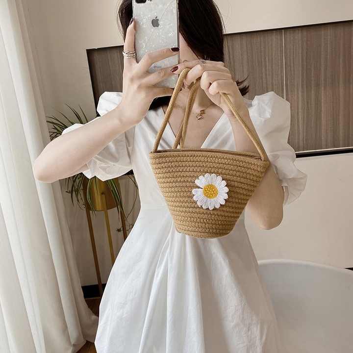 2022 Boho Macrame Bucket Straw Rattan Woven Daisy Flower Handbag