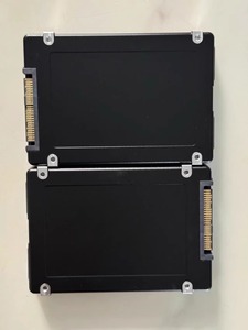 HORNG SHING Disque SSD utilisé MZWLR3T8HCLS-00A07 PM1733a U.2 3.84T SATA 6Gbps SSD - Product Image 4