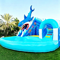 Toboggan aquatique gonflable robuste en PVC de 0,55 mm, modèle Île des Requins, double piste avec piscine, pour événements et activités intérieures