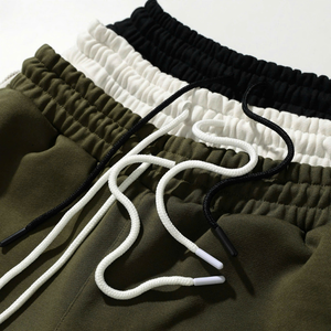 Nouveauté Short de sport pour homme avec motif solide Impression personnalisée Bas prix Fourniture d'usine au Vietnam Échantillon gratuit - Product Image 3