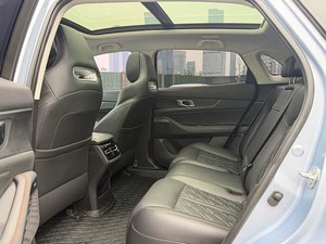 Auto Usado 2021 <span class=keywords><strong>2022</strong></span> 2023 Changan UNI-K Flagship, SUV Familiar de 5 Plazas con Transmisión Automática - Product Image 4
