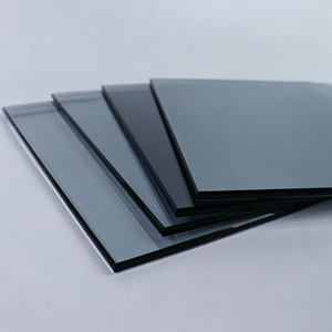 Verre solaire à revêtement de 6 mm, technologie de revêtement métallique avancée pour les bâtiments écologiques et les façades de gratte-ciel commerciaux - Product Image 5