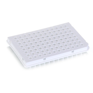 Placa de PCR Xinlianchengrun Biotechnology Serie 96 Well, sin Borde, de Plástico Premium para Laboratorio - Product Image 1