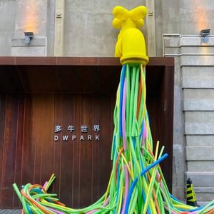 Kare dekorasyon yaratıcı tasarım su musluk şekilli paslanmaz çelik çeşme heykeli - Product Image 2