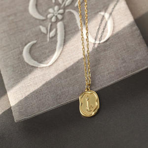 Joyería antigua resistente al agua, diseño de llama clásica, cadena de oro, colgante collar con Vintage de vela, joyería de moda para mujeres y mujeres - Product Image 4