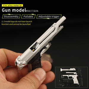 China Fabriek Prijs 1:<span class=keywords><strong>3</strong></span> 7.5 Cm Zinklegering Metalen Beretta 92f Pistool Model Metalen Demontage Speelgoed Sleutelhanger Charme - Product Image 5