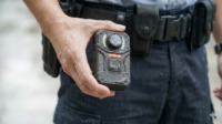 Caméra portable avec écran de 2 pouces, résolution vidéo 4K, enregistrement de 8 heures