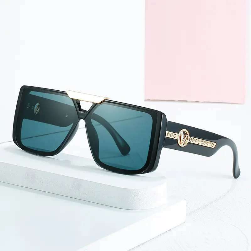 New large frame fashionable wide temple retro sunglasses men and women pilot aviation PC shades sunglasses with V logo