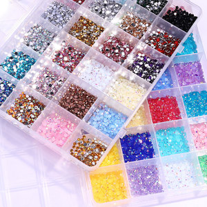 อุปกรณ์ตกแต่งเล็บ DIY ใช้งานง่าย 24 ช่อง แบบหลังแบน AB สีแฟนซี เรซิ่นตกแต่งเล็บ สำหรับตกแต่งเล็บ - Product Image 4