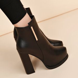 Korean Style Autumn and Winter New Short <b>Boots</b> Fashionable Cotton <b>Boots</b> Thick Heel Waterproof Platform Women's Single <b>Boots</b> - Product Image 2