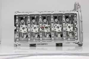 Tout nouveau 2L 2L2 2LT 2L-OLD 3L 5LE 5L GM350 4M40T 4D56 BT50 culasse de moteur pour moteur de voiture Toyota Ford Mazada - Product Image 6